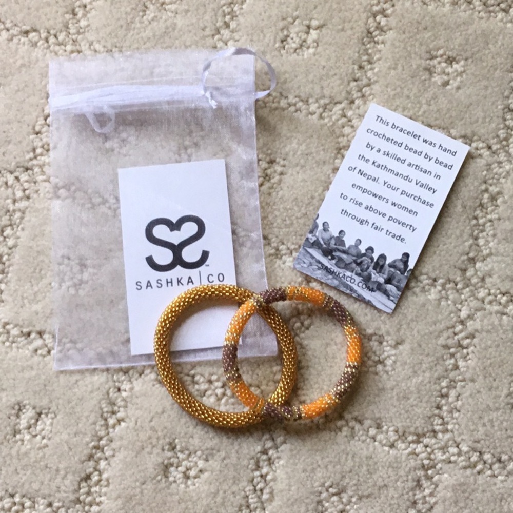Set of 2 Sashka beaded roll on bracelets